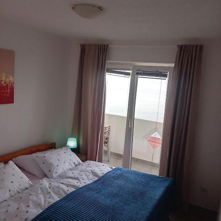 Apartment Renata セニ エクステリア 写真