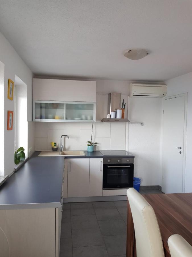 Apartment Renata セニ エクステリア 写真